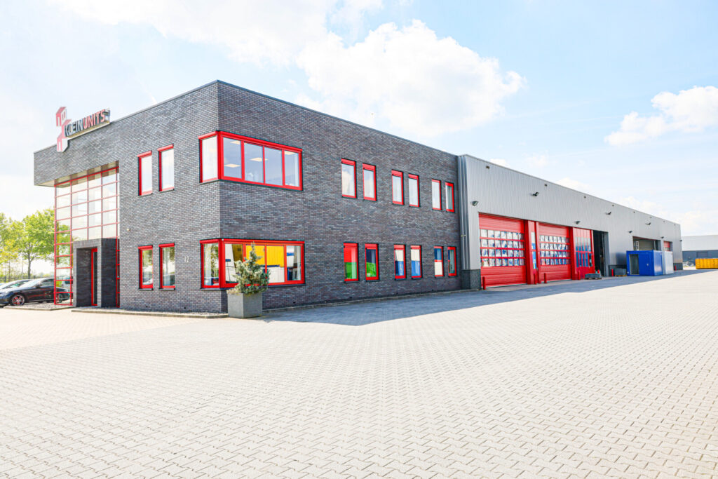 Klein Units hoofdkantoor Staphorst